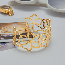 Load image into Gallery viewer, 18K gold stainless steel hollowed-out flower opening bracelet