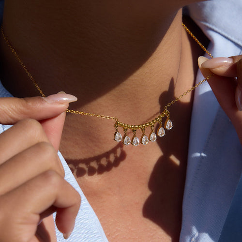 Golden stainless steel teardrop-shaped zircon necklace