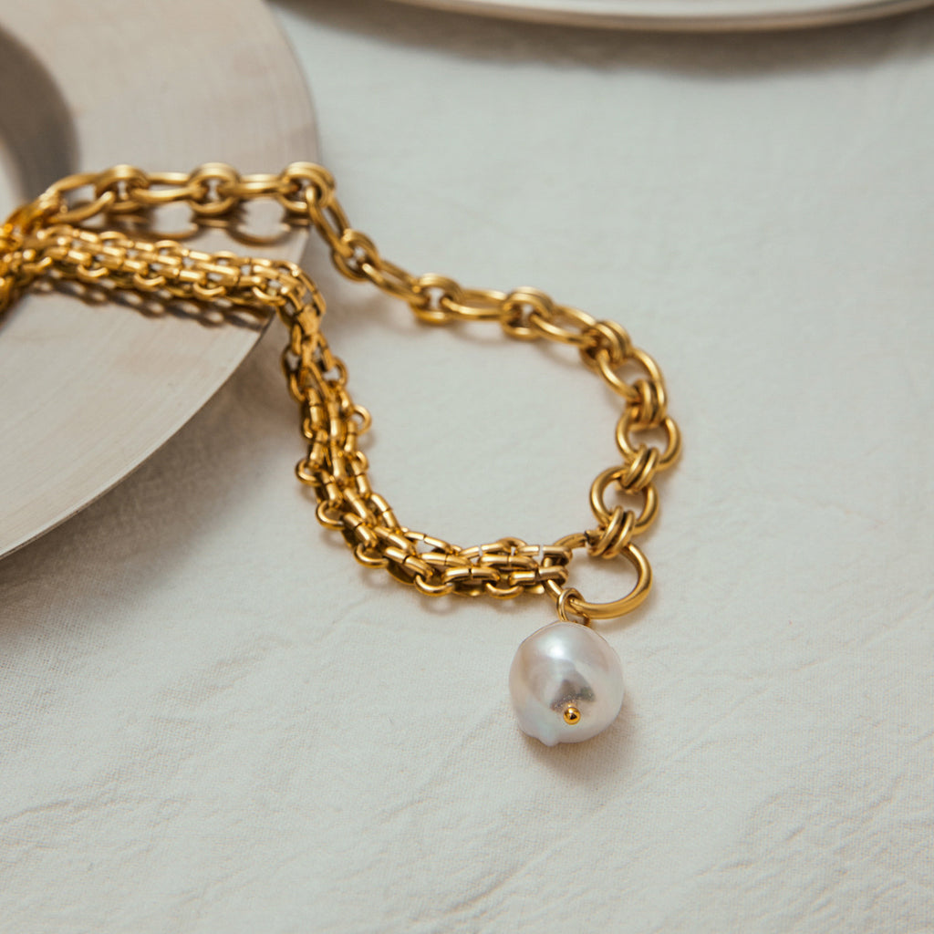 Stainless steel pearl pendant chain necklace