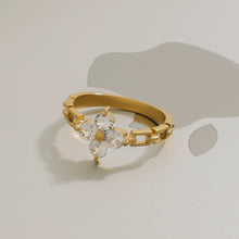 Load image into Gallery viewer, Stainless steel white zircon four-leaf clover ring