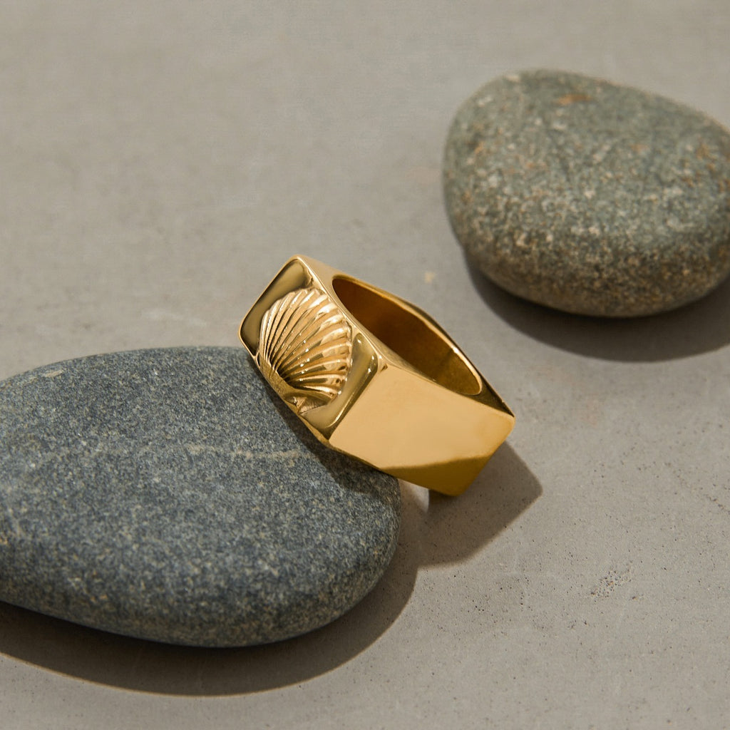 18K gold vintage stainless steel ring