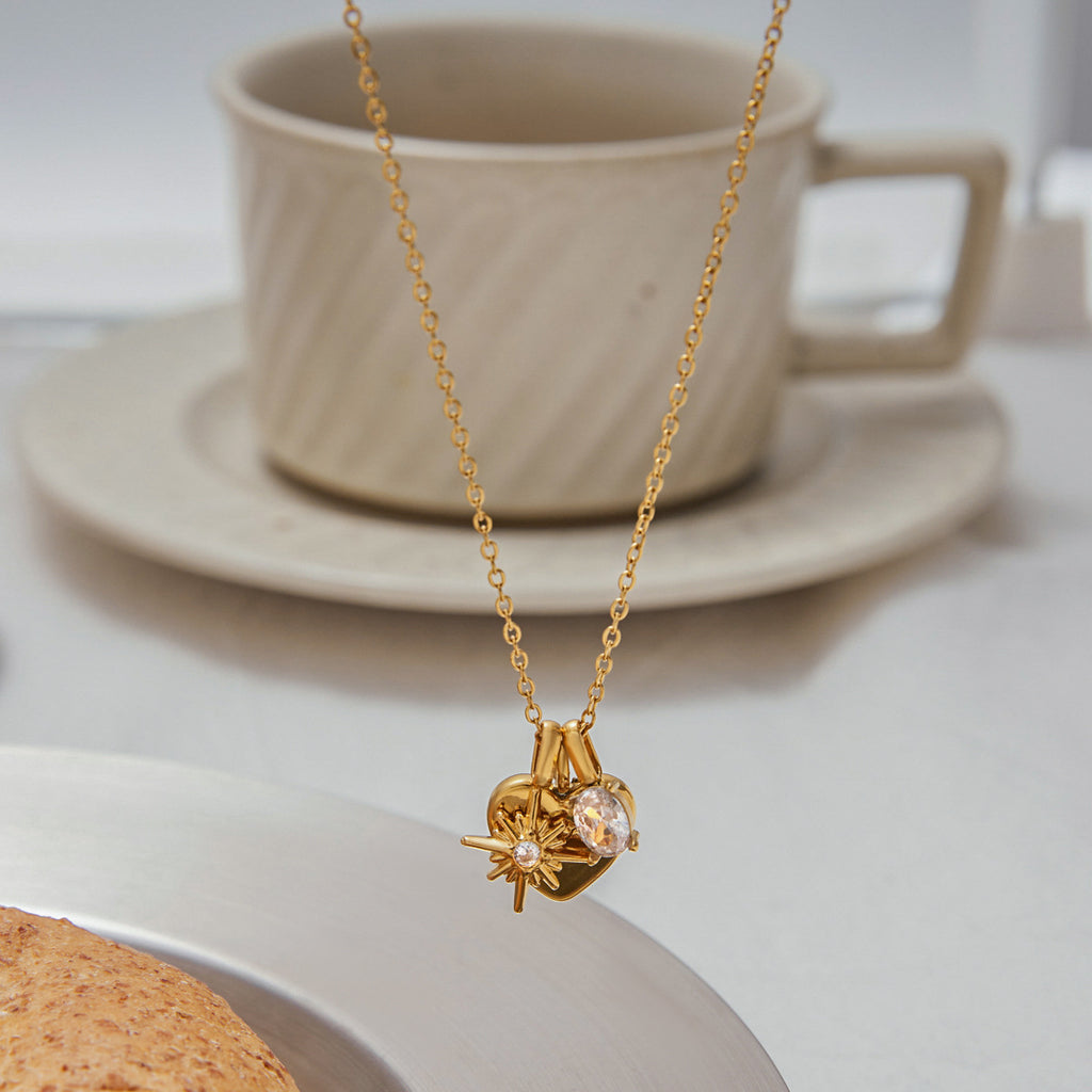 Stainless steel zircon heart-shaped pendant necklace