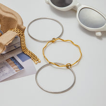 Load image into Gallery viewer, Stainless steel, gold and silver multicolored bracelets can be stacked and worn