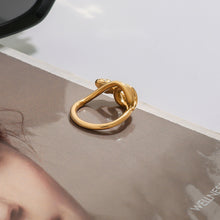 Load image into Gallery viewer, Stainless steel serpentine ring