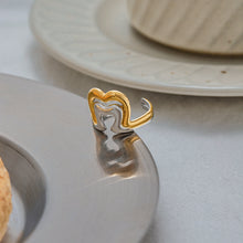 Load image into Gallery viewer, Stainless steel gold and silver color-matched heart-shaped opening ring