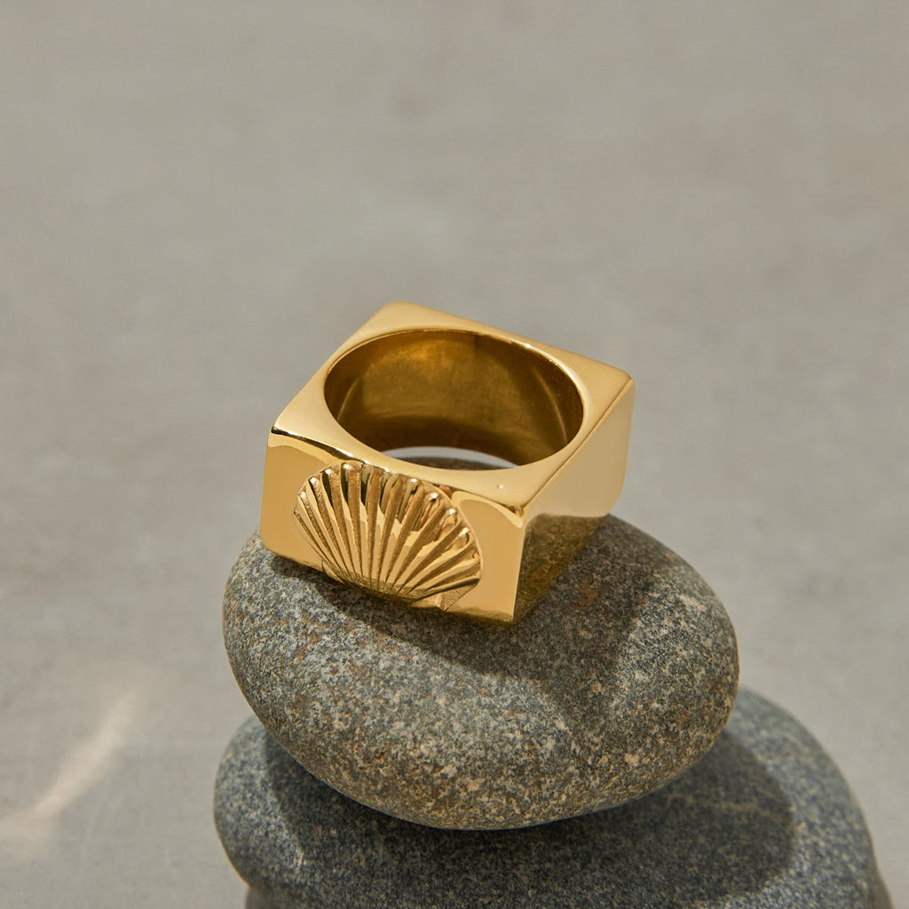 18K gold vintage stainless steel ring