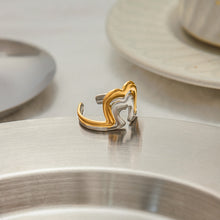 Load image into Gallery viewer, Stainless steel gold and silver color-matched heart-shaped opening ring