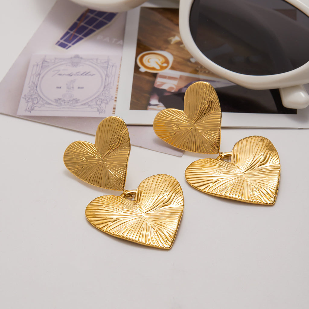 Stainless steel exaggerated heart-shaped earrings