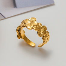 Load image into Gallery viewer, Golden stainless steel flower ring