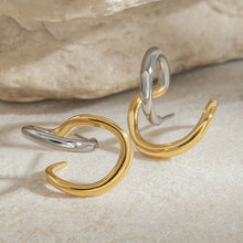 Load image into Gallery viewer, Stainless steel gold and silver color-matched line design earrings