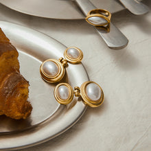 Load image into Gallery viewer, Stainless steel pearl earrings