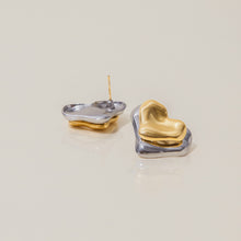Load image into Gallery viewer, Stainless steel gold and silver color-matched heart-shaped earrings