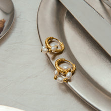 Load image into Gallery viewer, Stainless steel pearl earrings and ear rings