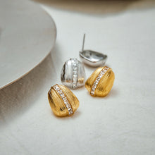 Load image into Gallery viewer, Stainless steel zircon stud earrings